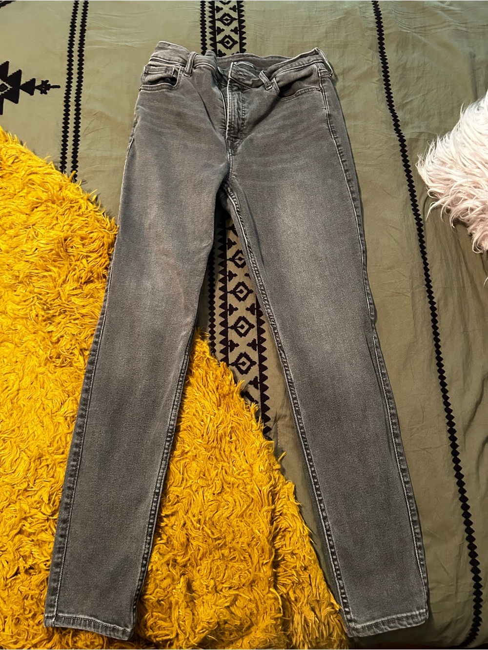 Old Navy Women’s High-Rise Grey Super Skinny Jeans